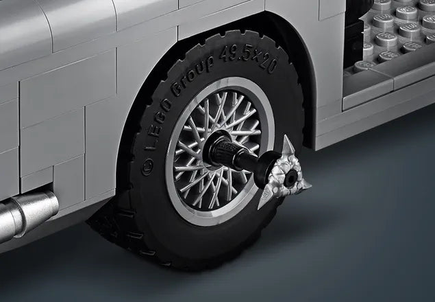 James Bond Aston Martin DB5