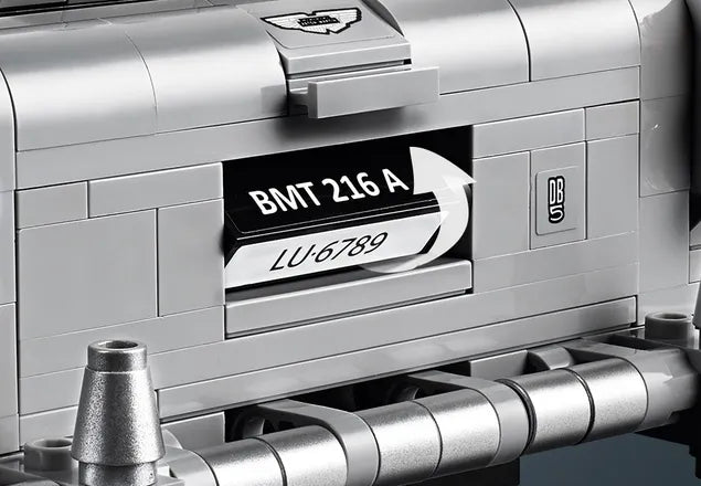 James Bond Aston Martin DB5