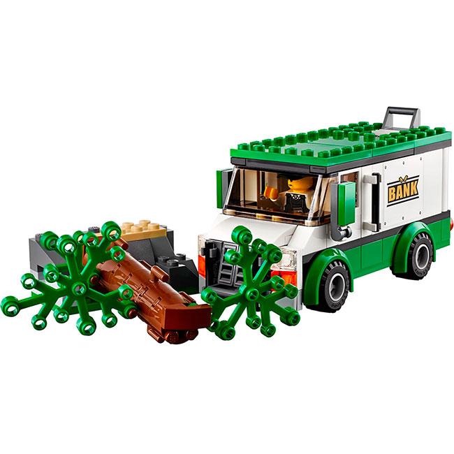 City Mountain River Heist