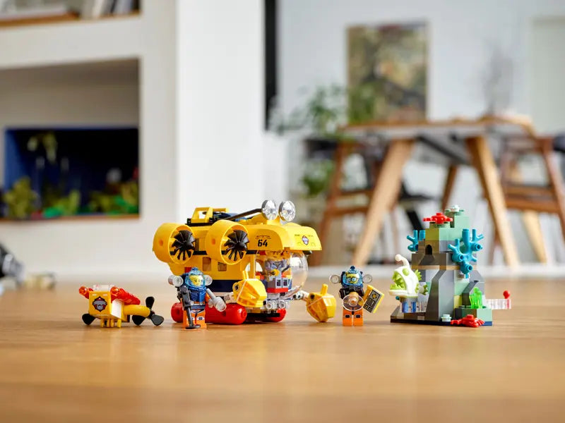 City Ocean Exploration Submarine