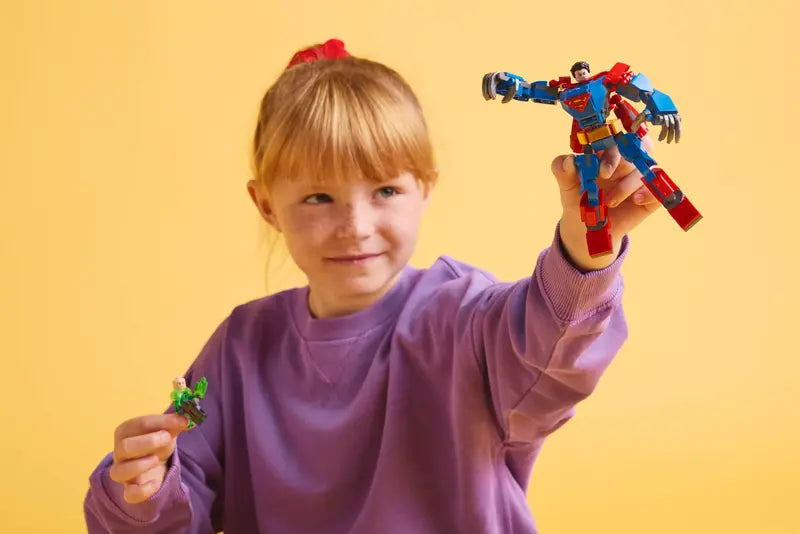 Superman Mech vs. Lex Luthor