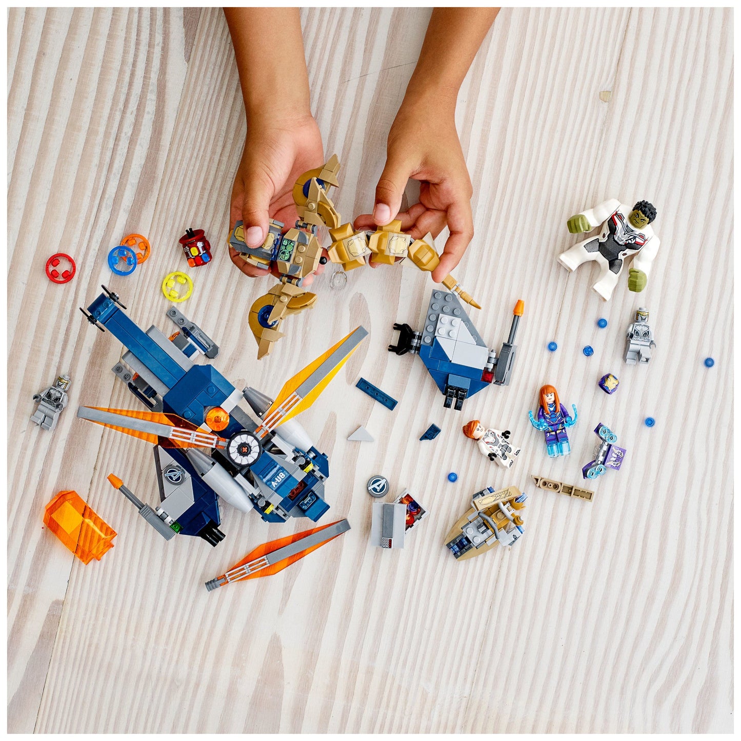 Avengers Hulk Helicopter Rescue