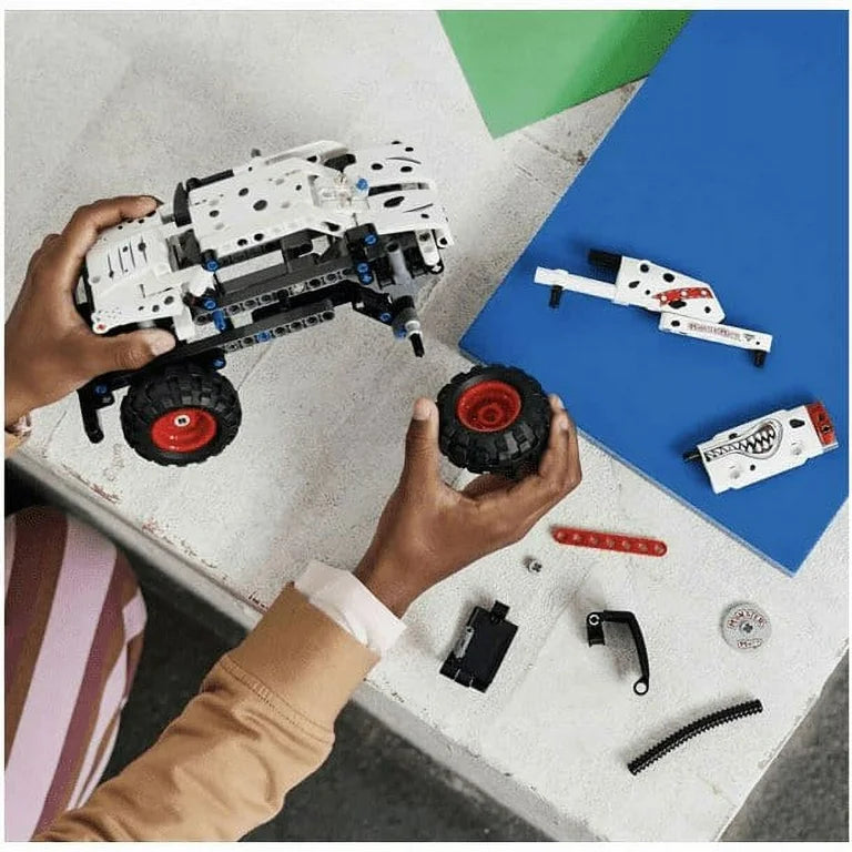 Monster Jam Monster Mutt Dalmatian