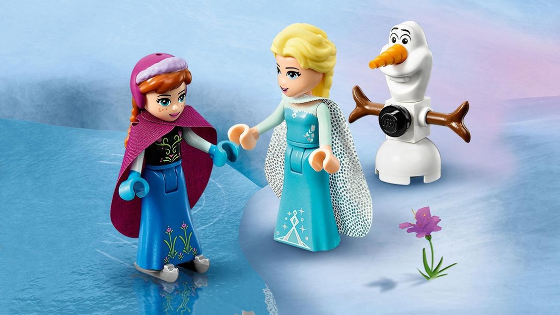 Elsa's Sparkling Ice Castle