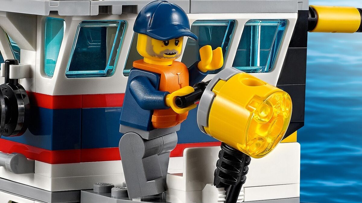 Ocean Exploration Ship